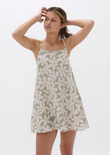 Load image into Gallery viewer, Swing Dress