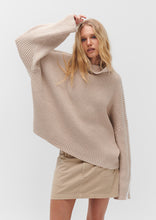 Load image into Gallery viewer, Elsa Knit