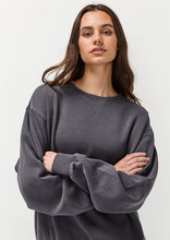 Load image into Gallery viewer, Basic Oversized Crew