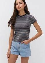 Load image into Gallery viewer, Annie Tee