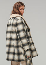 Load image into Gallery viewer, Otway Jacket