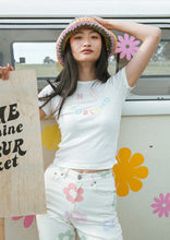 Load image into Gallery viewer, Quinn Tee