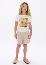 Load image into Gallery viewer, Quinn Tee