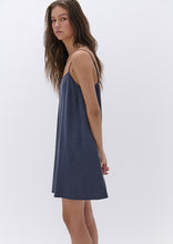 Load image into Gallery viewer, Swing Dress