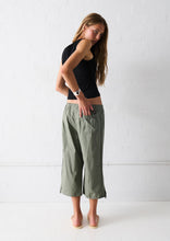 Load image into Gallery viewer, Whitney Capri Pants