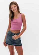 Load image into Gallery viewer, Tight Singlet