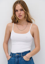 Load image into Gallery viewer, Tube Link Necklace