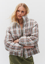 Load image into Gallery viewer, Classic Puffer Jacket