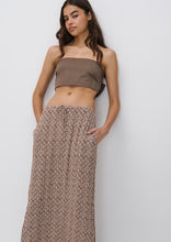 Load image into Gallery viewer, Casa Maxi Skirt