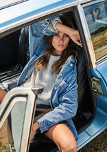 Load image into Gallery viewer, Jessie Overshirt