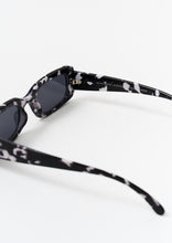 Load image into Gallery viewer, Becky Sunglasses