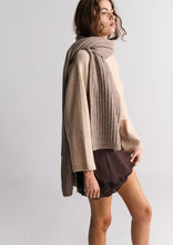 Load image into Gallery viewer, Charlotte Scarf
