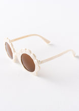 Load image into Gallery viewer, Seashells Sunglasses