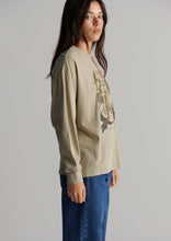 Load image into Gallery viewer, Thrift Long Sleeve