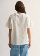 Load image into Gallery viewer, Throwback Tee