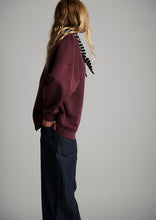 Load image into Gallery viewer, Baggy Low Rise Jeans