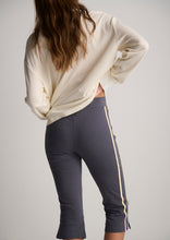 Load image into Gallery viewer, Sporty Capris