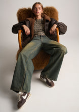 Load image into Gallery viewer, Baggy Low Rise Jeans