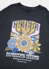 Load image into Gallery viewer, Throwback Tee