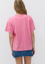 Load image into Gallery viewer, Throwback Tee