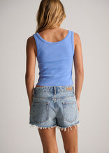 Load image into Gallery viewer, Tight Singlet