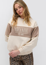 Load image into Gallery viewer, Contrast Street Crew