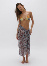 Load image into Gallery viewer, Beach Sarong