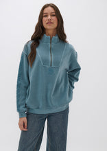 Load image into Gallery viewer, Holly Quarter Zip