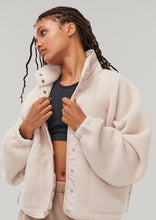 Load image into Gallery viewer, Pinnacle Jacket