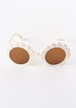 Load image into Gallery viewer, Seashells Sunglasses