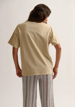 Load image into Gallery viewer, Throwback Tee