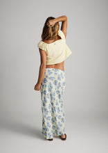 Load image into Gallery viewer, Blossom Midi Skirt
