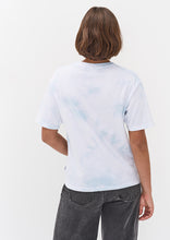 Load image into Gallery viewer, Billie Tee