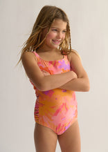 Load image into Gallery viewer, Splash One Piece