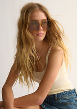Load image into Gallery viewer, Luna Sunglasses