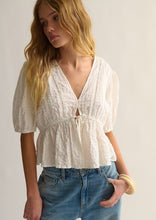 Load image into Gallery viewer, Dandelion Top