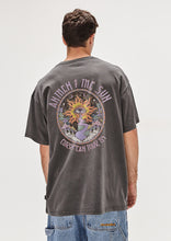 Load image into Gallery viewer, Thrift Tee