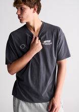 Load image into Gallery viewer, Chopped Maui Tee