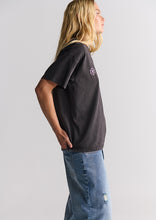 Load image into Gallery viewer, Throwback Tee