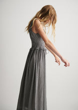 Load image into Gallery viewer, Meiri Maxi Dress