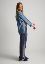 Load image into Gallery viewer, Jessie Overshirt