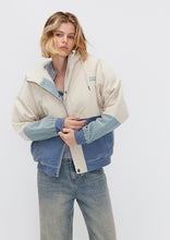 Load image into Gallery viewer, Winki Jacket