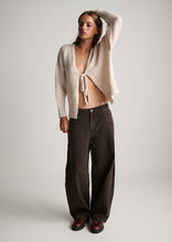 Load image into Gallery viewer, Billie Barrel Jeans