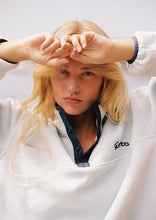Load image into Gallery viewer, Hiker Henley Crew