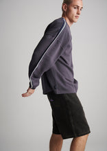 Load image into Gallery viewer, Crest Crew