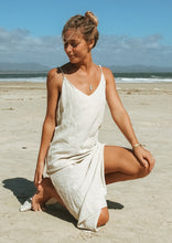 Load image into Gallery viewer, Linen Midi Dress