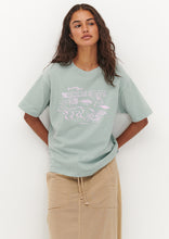 Load image into Gallery viewer, Billie Tee