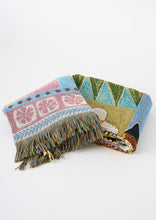 Load image into Gallery viewer, Reversible Beach Throw