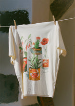 Load image into Gallery viewer, Throwback Tee