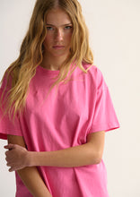 Load image into Gallery viewer, Basic Throwback Tee